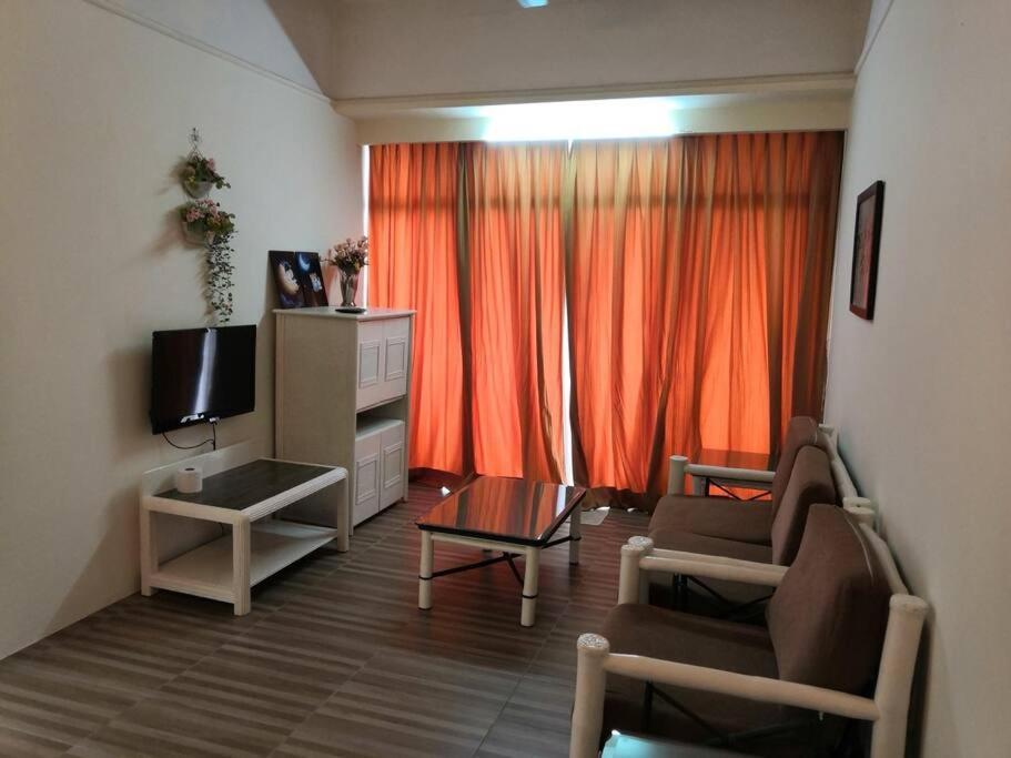 Mahkota Hotel Apartment Melaka Екстериор снимка