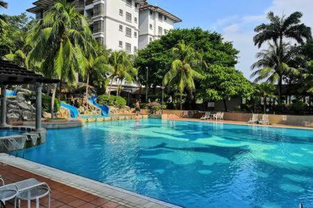 Mahkota Hotel Apartment Melaka Екстериор снимка